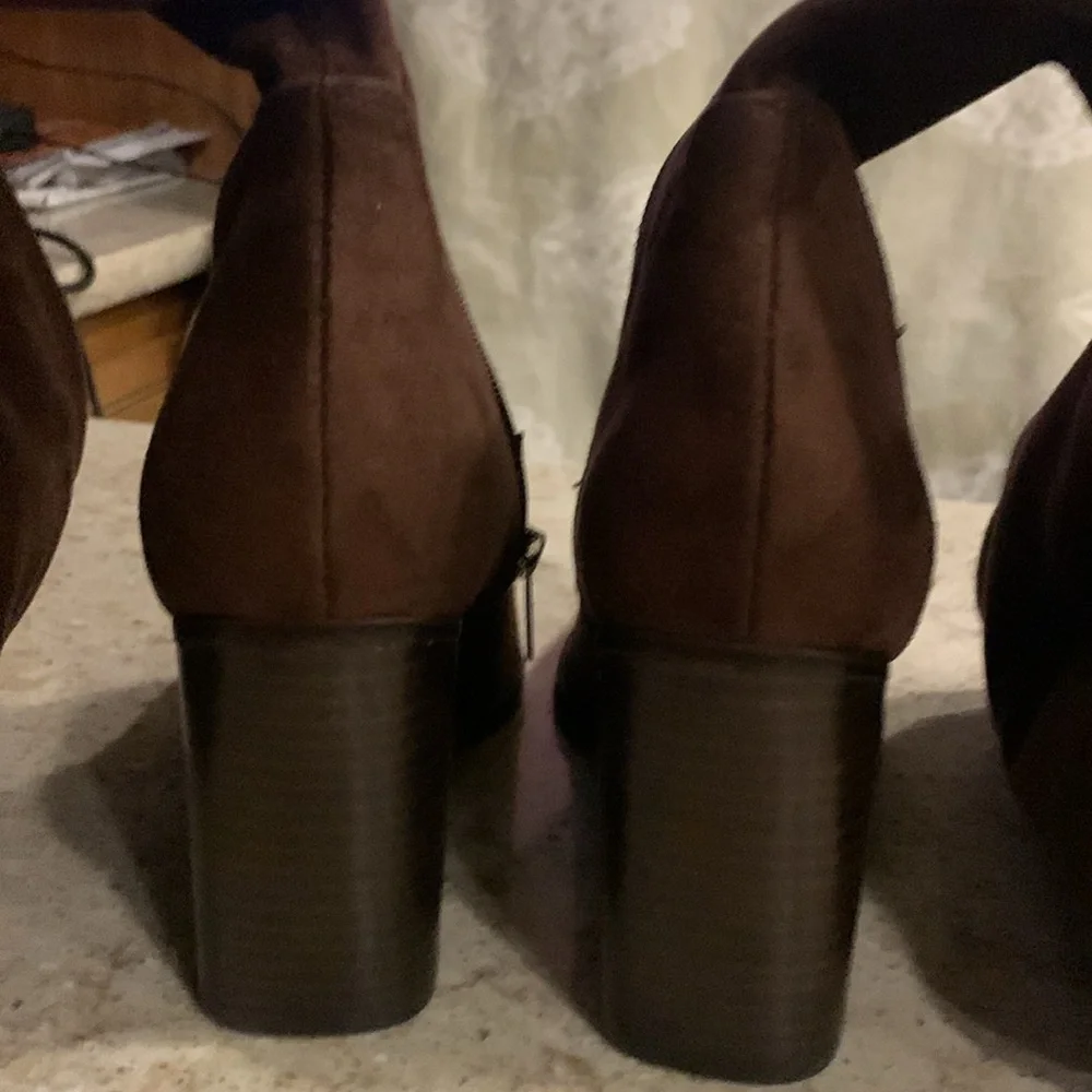 NWOT Marc Fisher Onyse Over the Knee Dark Brown Boots Size 9.5
